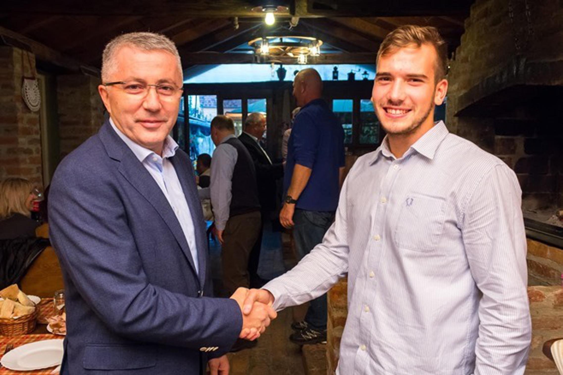 Pero Ćosić i Antun Novaković potpisali su ugovor o sponzorstvu
