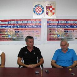 Na tiskovnoj konferenciji predstavljen je Otvoreni kamp Hajduka u Slavonskom Brodu