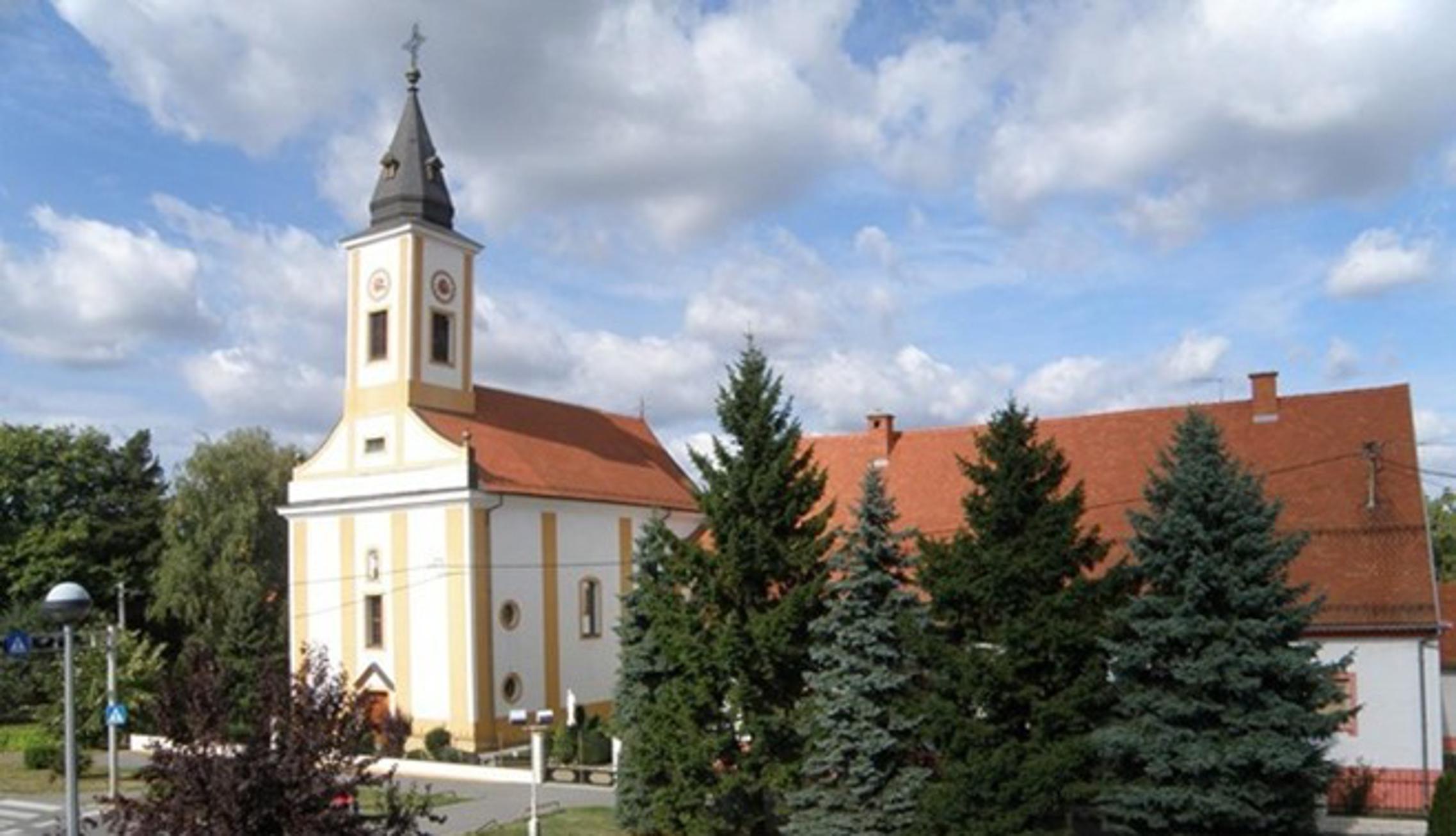 Crkva u Donjim Andrijevcima