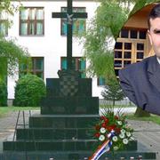 Spomenik Mate Bilonjića (i) neprijateljskoj vojsci