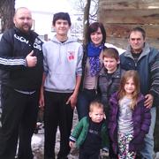 Obitelj Petrović u Komarevu s Milanom i Matijom