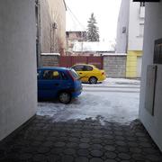 Parkiranje pred kolnim ulazima u Slavonskom Brodu