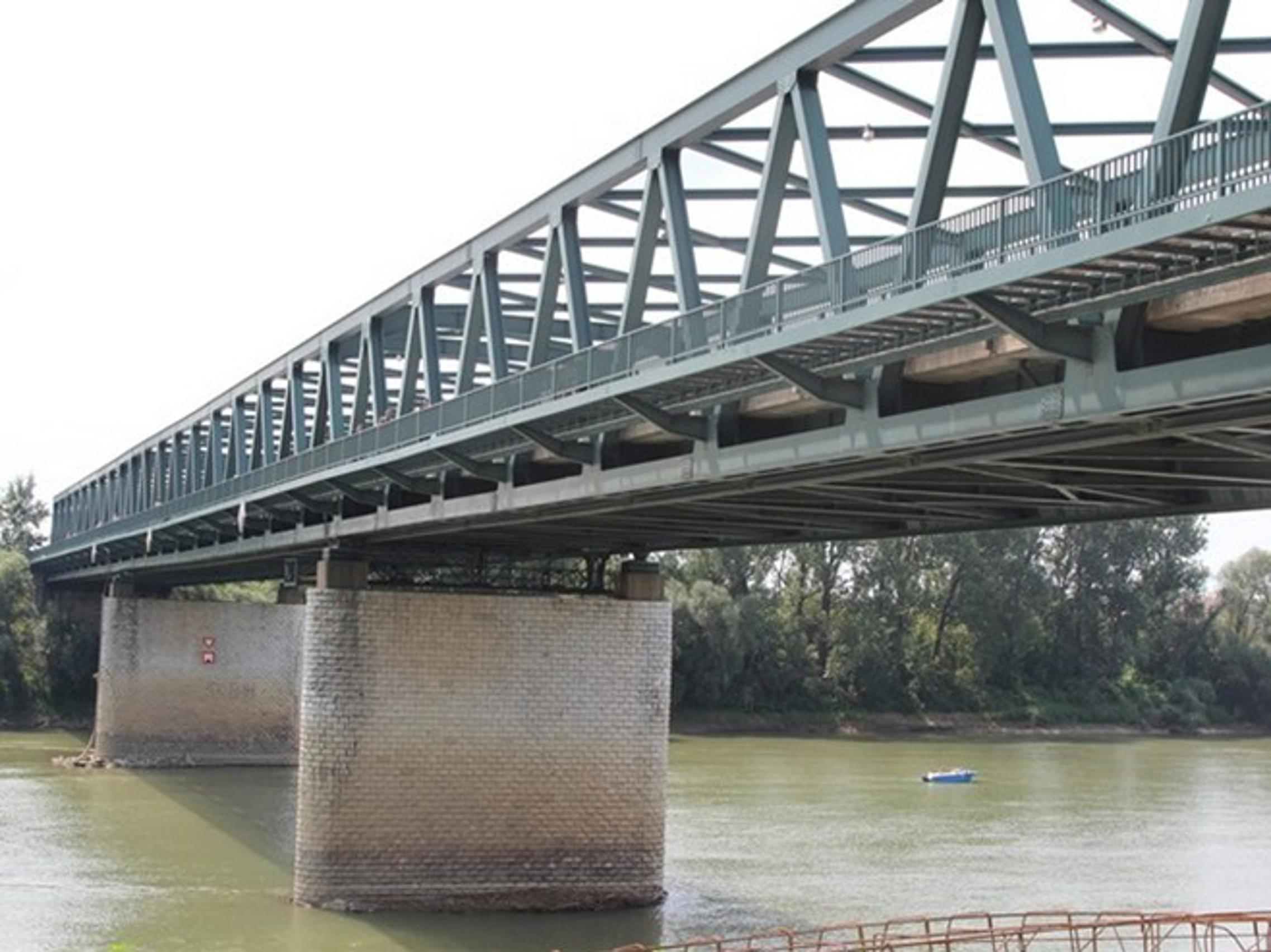 Most koji spaja Slavonski Brod s Bosnom i Hercegovinom