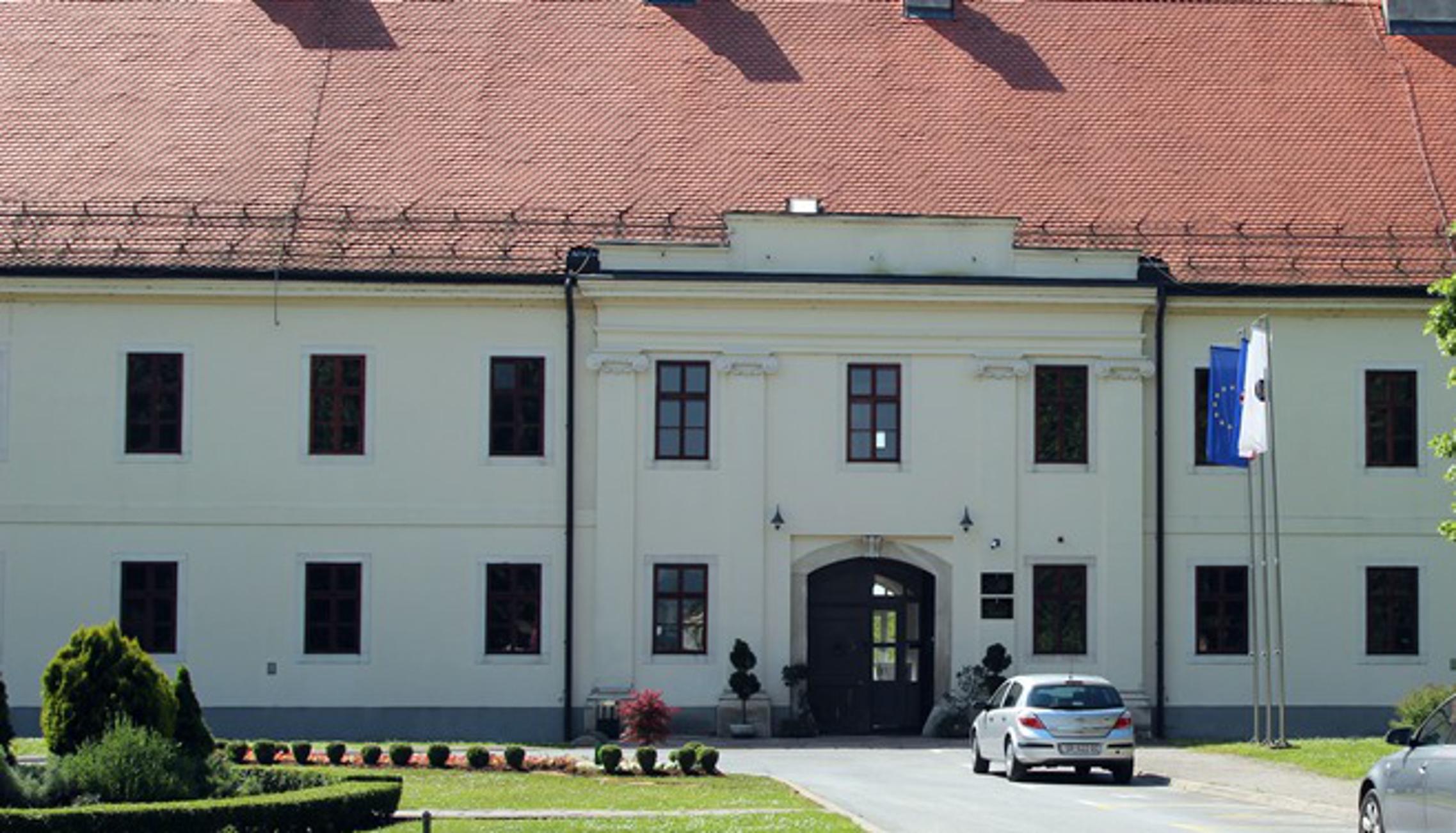 Zgrada Gradske uprave Slavonski Brod (Ilustracija)