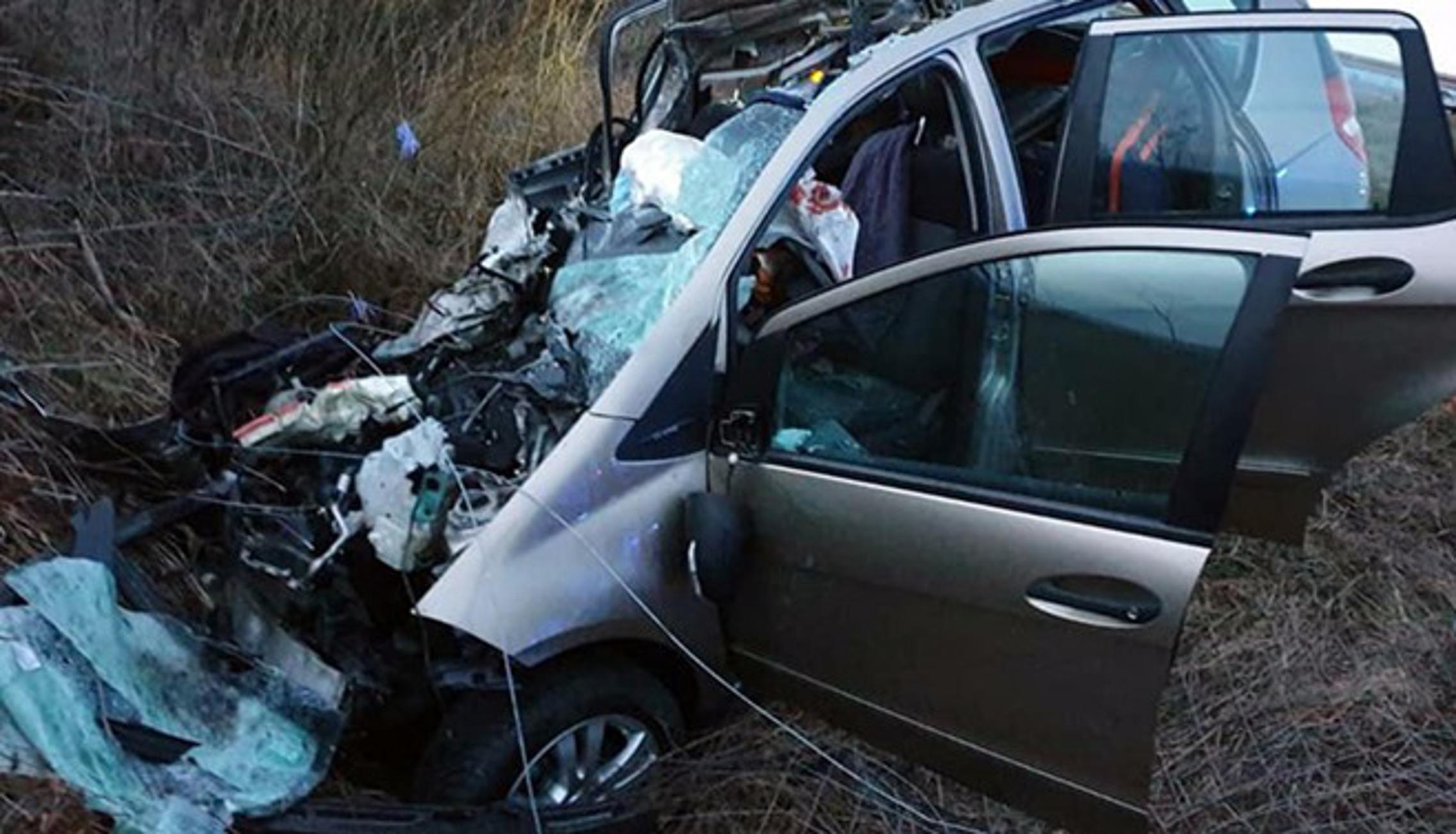 U prometnoj nesreći na autocesti kod Starog Petrovog Sela poginuo je 34-godišnjak